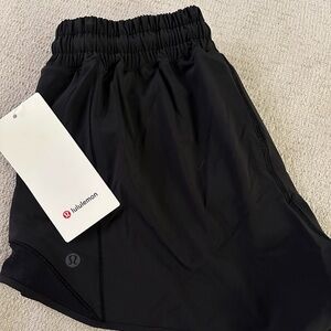 Women’s Lululemon shorts